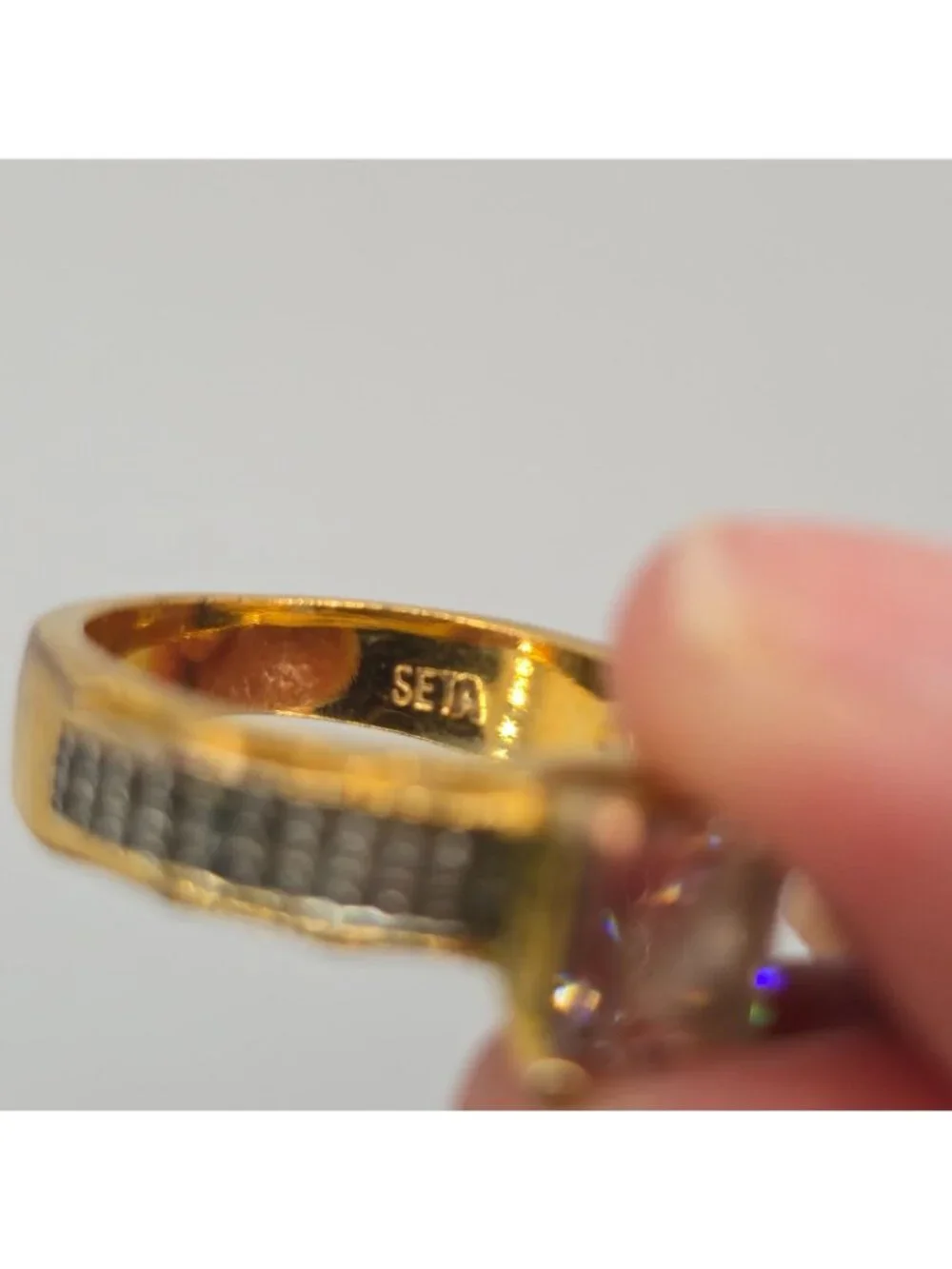 SETA Vintage Faux Engagement Ring Gold Tone Princess cut Rhinestone Sz 8 Signed